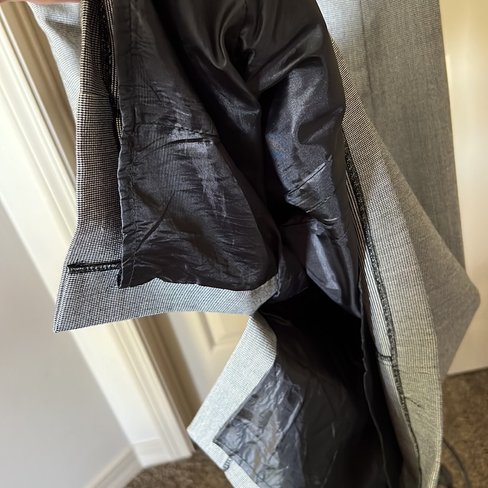 Dress - Picture 3 of 4